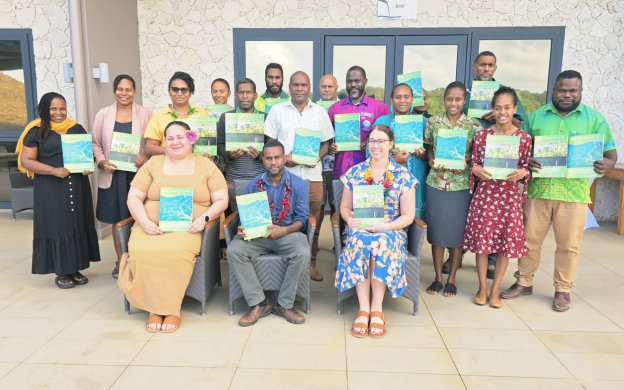 photo of participants of the Vanuatu launch